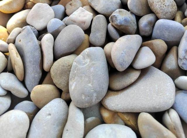 Выгодно купить камень оптом. Здесь покупают камень по низким ценам.  купить в Волжском от производителя, без посредников