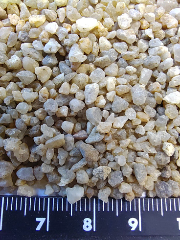 Кварцевый песок для водоподготовки фр. 1,6-3 мм.  купить в Волжском фото Камень Клуб