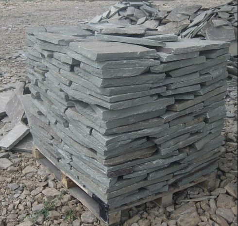 Kamenclub.ru: Песчаник пластушка серо-зеленый (1,5 см)  купить в Волжском плитняк - пластушка серо-зеленый, серый, зеленый пластушка рваная ландшафтная колотая 10200 руб/м3   фото КАМЕНЬ КЛУБ