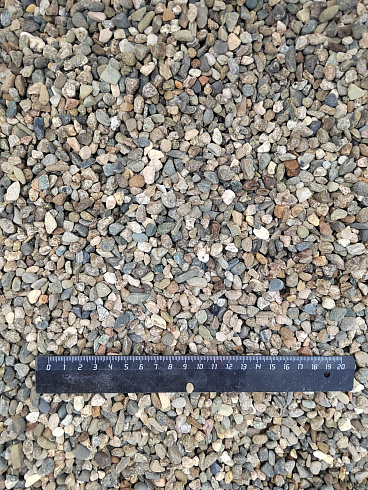 Kamenclub.ru: Галька речная окат (серая) фр.5-10 мм купить  в Волжском галька речная серая, серый, темно-серый, светло-серый, коричневый речная окатанная галька декоративная ландшатфная 5000 руб/т   фото КАМЕНЬ КЛУБ