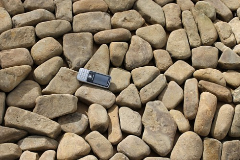 Kamenclub.ru: Песчаник брусчатка  купить в Волжском    5 500 руб/т   фото КАМЕНЬ КЛУБ