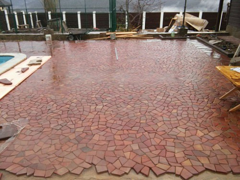 Kamenclub.ru: Песчаник брусчатка (Готика) art PSK-L-01  купить в Волжском    2600 руб/кв.м    фото КАМЕНЬ КЛУБ