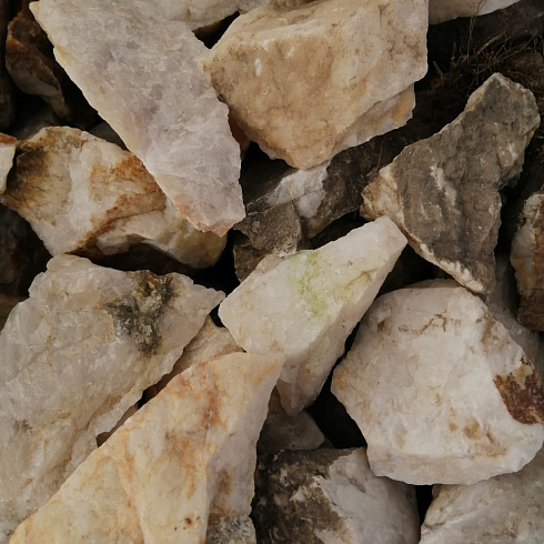 фото Кварц ( фр. 70-100 мм)  купить в Волжском в интернет-портале КАМЕНЬ КЛУБ