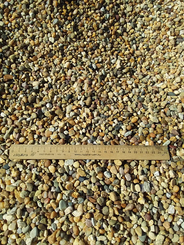 Kamenclub.ru: Галька окат (серо-желтая) фр.5-10 мм. купить  в Волжском галька речная рыжий, желтый, рыжий, серо-желтый речная окатанная галька декоративная 5000 руб/т   фото КАМЕНЬ КЛУБ