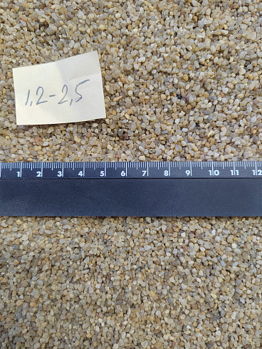 Кварцевый песок сухой фракцинированный фр. 1,2-2,5 мм.  купить в Волжском фото Камень Клуб