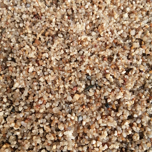 Кварцевый песок сухой фракцинированный фр. 1,6-4 мм.  купить в Волжском фото Камень Клуб