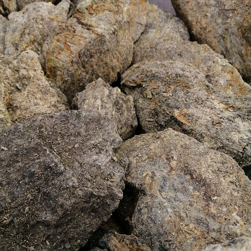 фото Змеевик салатовый  (фр. 70-100 мм)  купить в Волжском в интернет-портале КАМЕНЬ КЛУБ