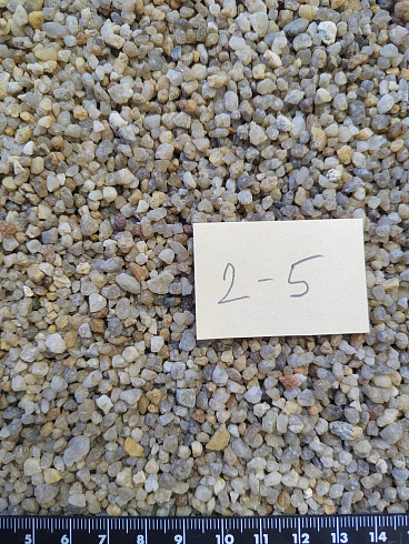 Кварцевый песок для площадок фр. 2-5 мм.  купить в Волжском фото Камень Клуб