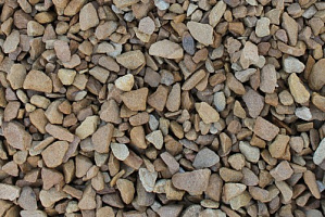 Kamenclub.ru: Щебень крошка желтый (песчаник) фр. 10-20 мм.  купить в Волжском песчаник бежевый, серый, рыжий декоративный ландшафтный щебень колотый 9500 руб/т   фото КАМЕНЬ КЛУБ