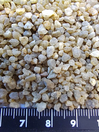 Кварцевый песок для водоподготовки фр. 1,6-3 мм.  купить в Волжском фото Камень Клуб