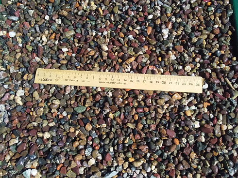 Kamenclub.ru: Галька речная окат цветная фр.5-10 мм. купить  в Волжском галька речная белый, серый, красноватый, синий, темно-серый речная окатанная галька декоративная 6800 руб/т   фото КАМЕНЬ КЛУБ